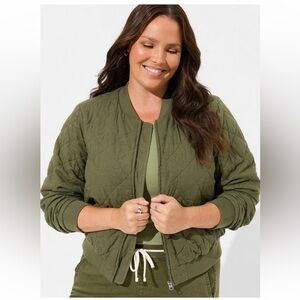 NWT Quilted Bomber Jacket -Torrid (size 4)